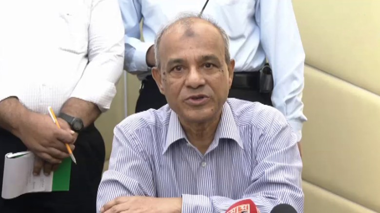 অবৈধ অস্ত্র উদ্ধারে  পাচ লক্ষ টাকা পর্যন্ত পুরস্কার ঘোষনা