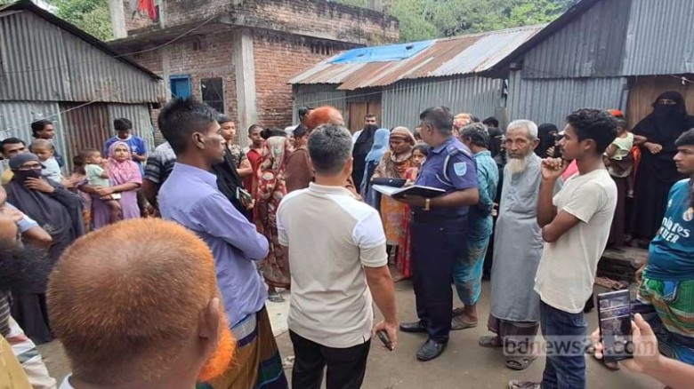 নরসিংদীতে জমি সংক্রান্ত বিরোধের জেরে ২ ভাইকে কুপিয়ে হত্যা