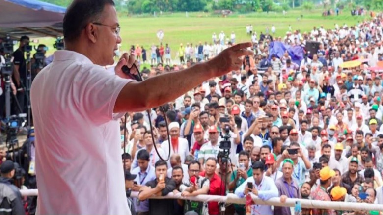 বাজেটে মদ-সিগারেটের ওপর ট্যাক্স বাড়ানোয় 